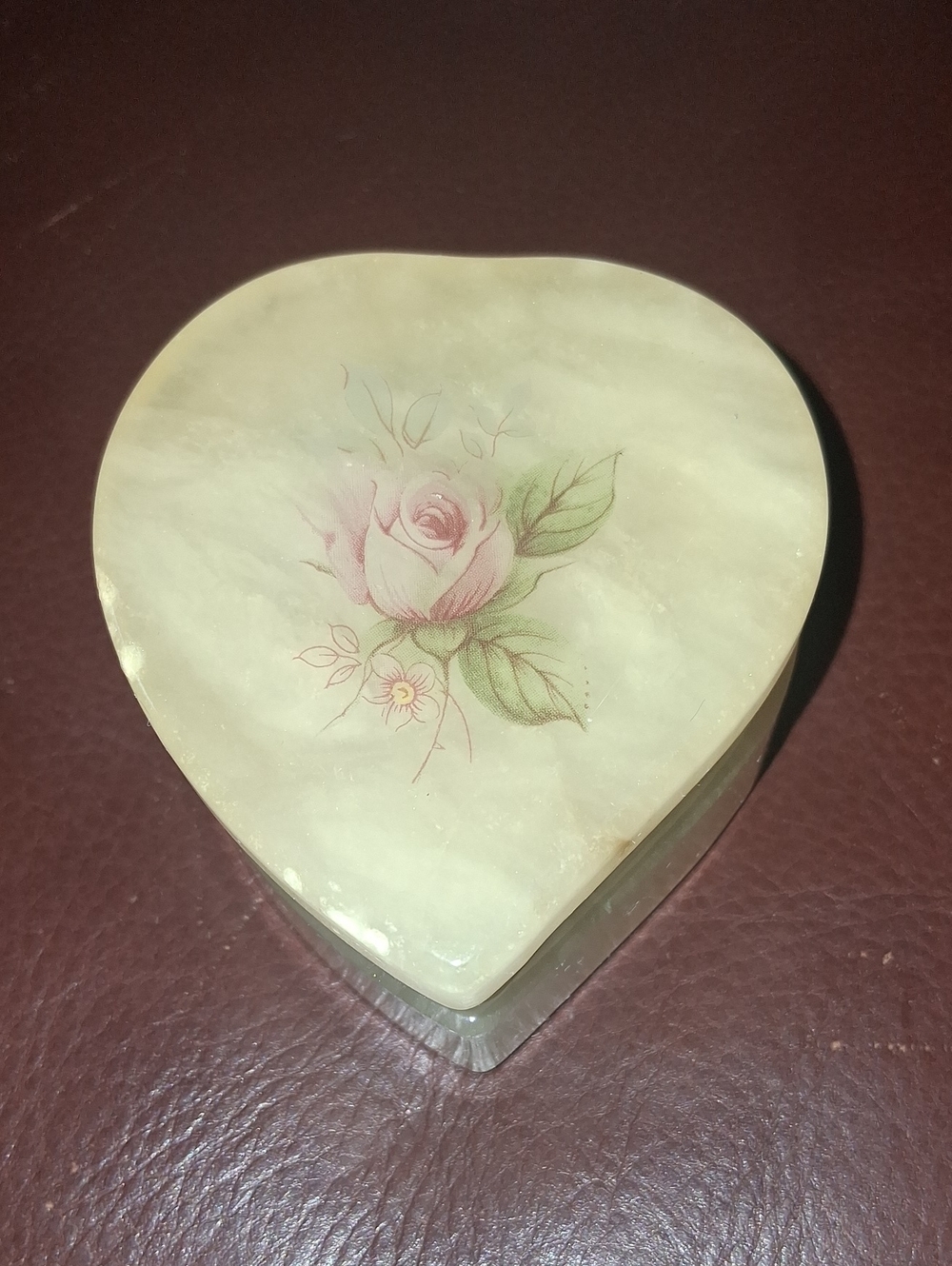 Heart-Shaped Ceramic Jewelry Box with Pink Rose Motif
